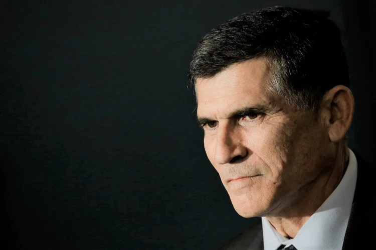 Santos Cruz: "Partido tem de estar aberto para se unir ao centro, para quebrar a polarização entre Lula e Bolsonaro" (Adriano Machado/Reuters)