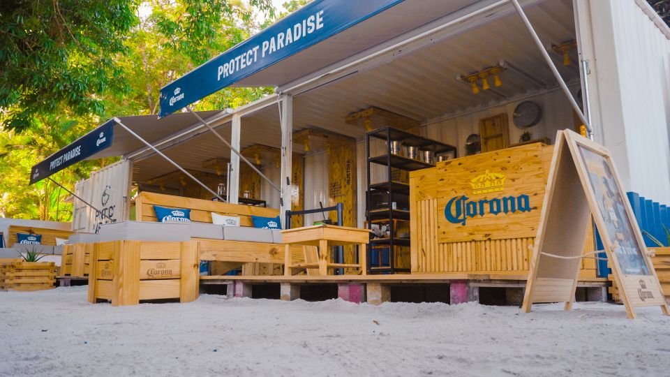 Com contêineres de reciclagem, a Cerveja Corona quer salvar Fernando de Noronha da poluição plástica