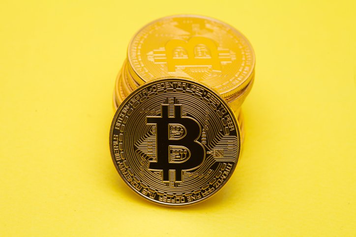 Bitcoin agora “é” moeda