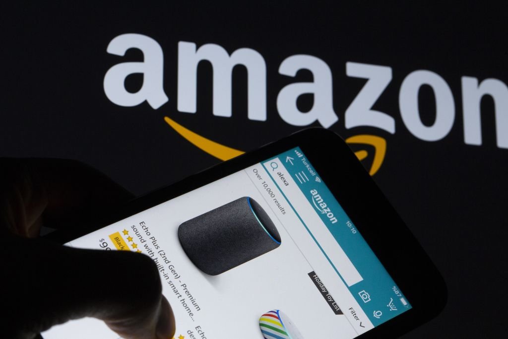 Semana do consumidor: Amazon oferece descontos para compras no site e app (Aytac Unal/Anadolu Agency/Getty Images)
