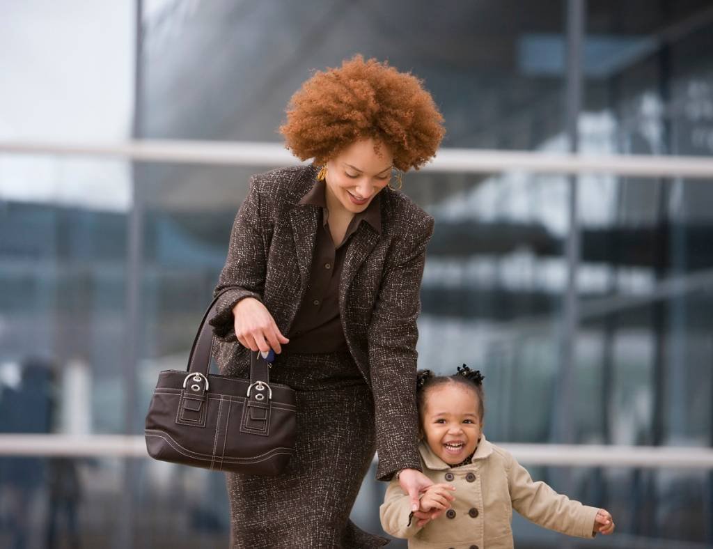 Dia das Mães: você tem medo de ser mãe e prejudicar sua carreira?