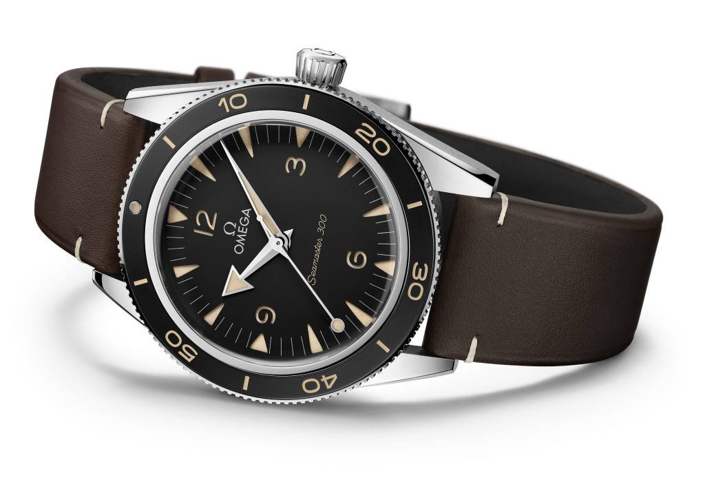 A Omega mergulha no vintage com o novo Seamaster 300