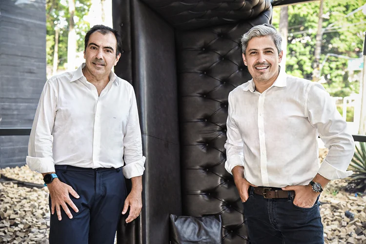 Tomás Perez, presidente da Teresa Perez Tour, e Gustavo Bernhoeft, presidente da LTN Brasil: joint venture (Divulgação/Divulgação)