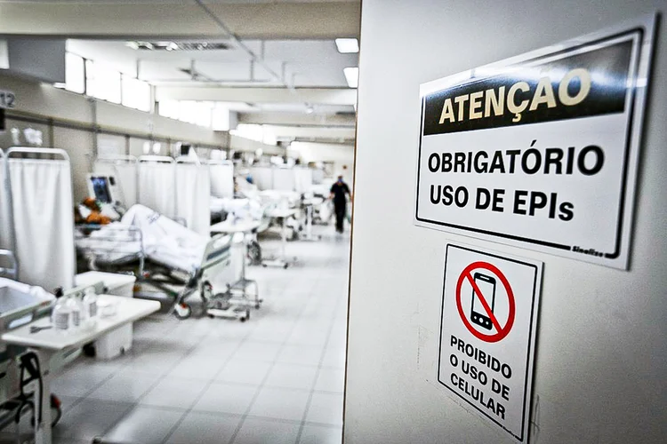 UTI para pacientes com covid-19 no Hospital Regional de Samambaia no DF. (Breno Esaki/Agência Saúde DF/Divulgação)