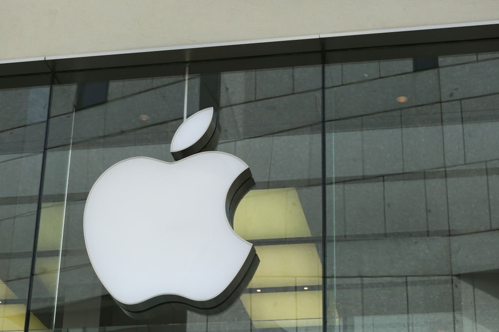 Apple paga bônus surpresa de até US$ 180 mil para engenheiros