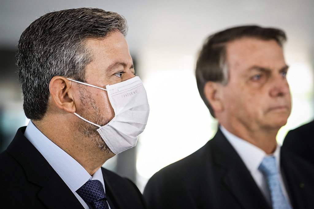 FOTO DE ARQUIVO: Presidente da Câmara dos Deputados, Arthur Lira, e o presidente Jair Bolsonaro. (Marcos Corrêa/PR/Flickr)