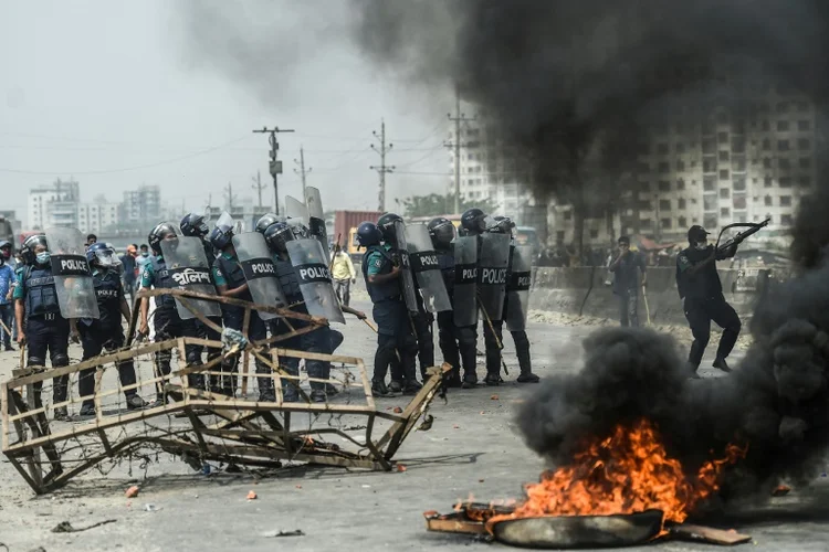 Bangladesh: manifestantes são em sua maioria membros do grupo radical islamita Hefazat-e-Islam (AFP/AFP)