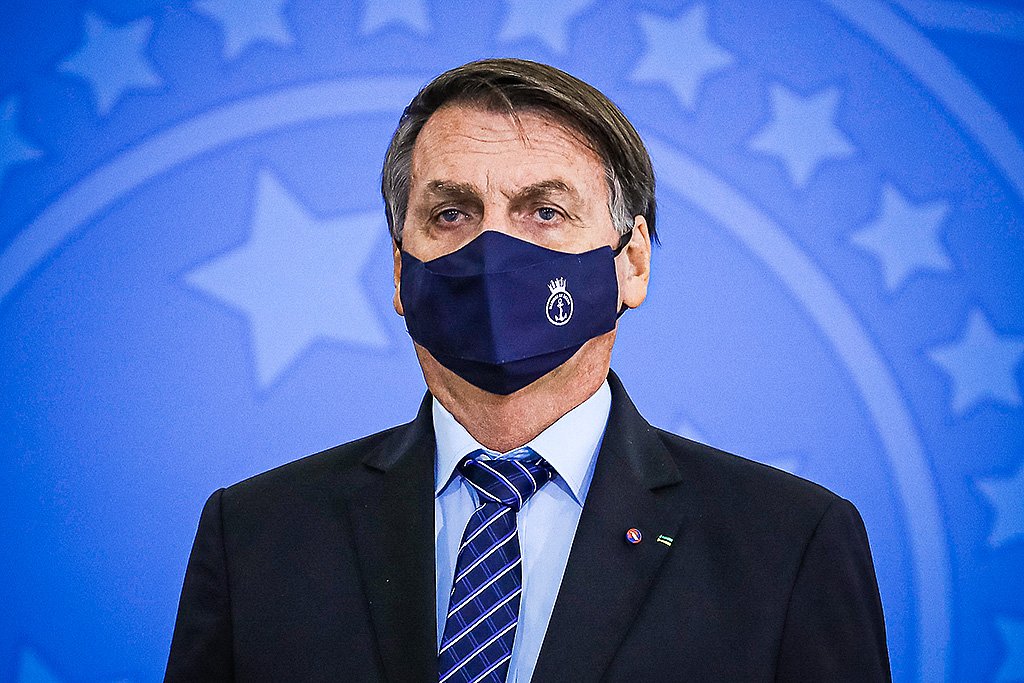 Bolsonaro nega orçamento paralelo