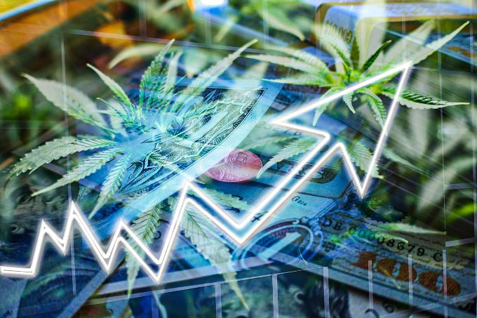 ETF atrelado à cannabis rende 155% em um ano; veja como investir