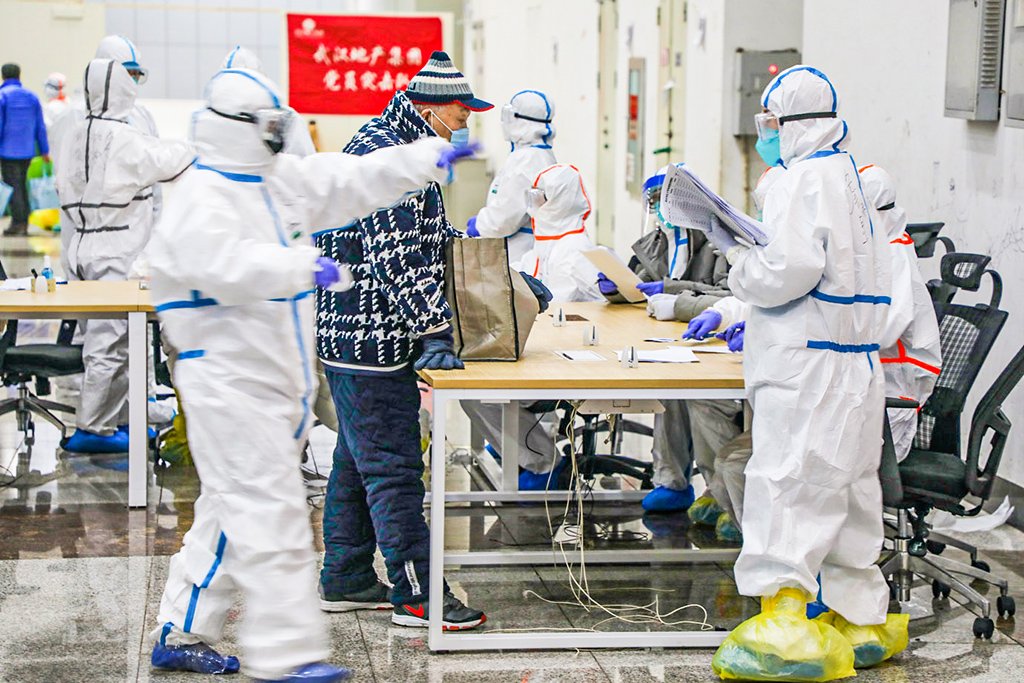 China tem 1º caso no mundo de gripe aviária H10N3 em humanos