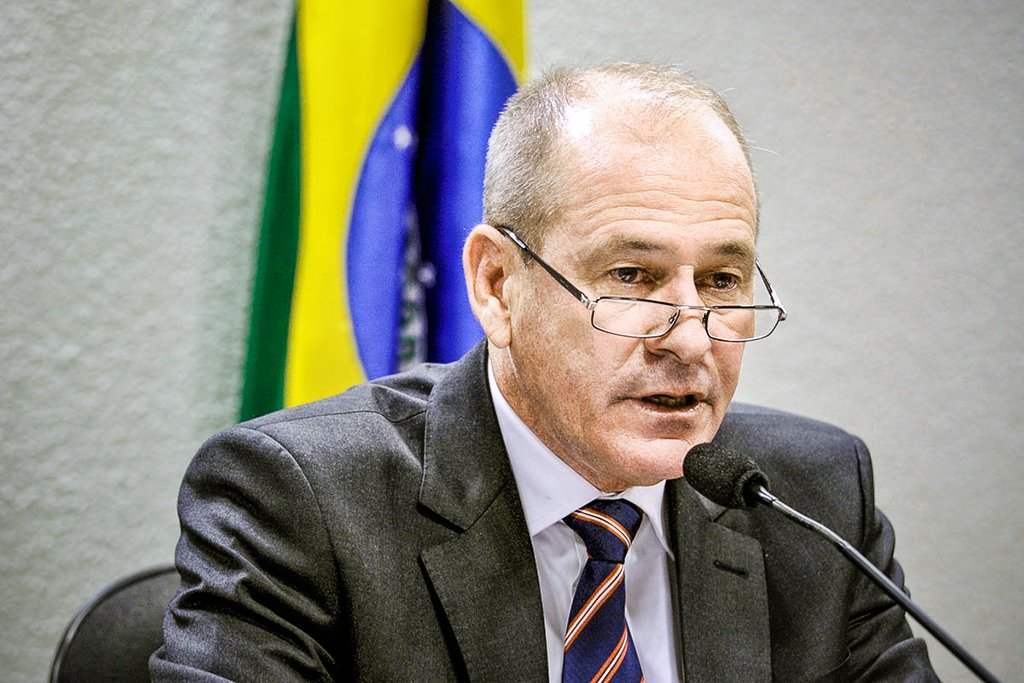 Fernando Azevedo, ministro da Defesa: demissão pegou militares de surpresa (Pedro França/Agência Senado)