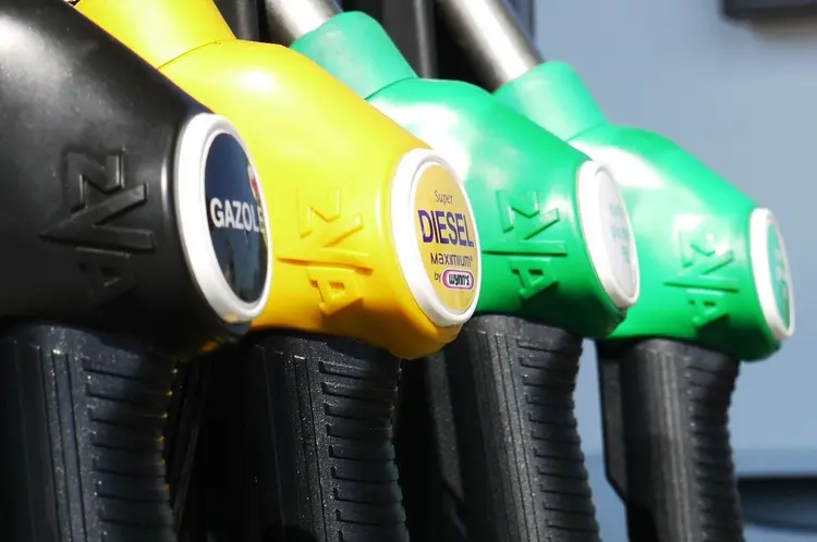 Combustíveis: Com a alta dos preços, clientes estão deixando o carro em casa (ResoneTIC/Pixabay/Divulgação)