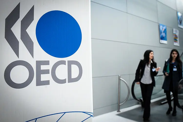 OCDE: número de desempregados caiu pelo terceiro mês consecutivo em 2023 (Antoine Antoniol/Bloomberg)