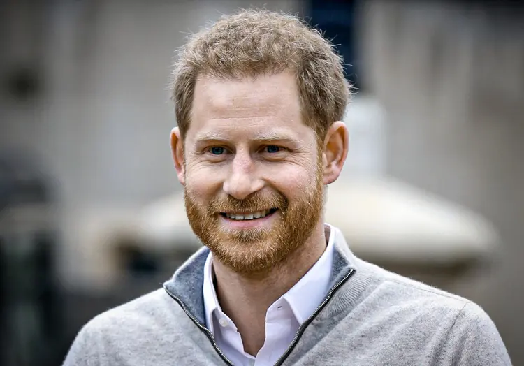 Príncipe Harry: abertura dos Jogos Invictus é primeira aparição pública desde que decidiu deixar oficialmente a família real britânica há dois anos e meio (AFP/AFP)