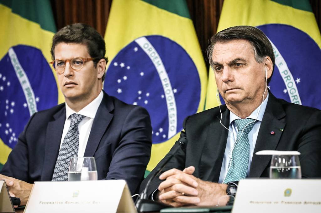 'Eu queria o Salles', diz Bolsonaro ao confirmar apoio a Nunes e indicação de coronel a vice