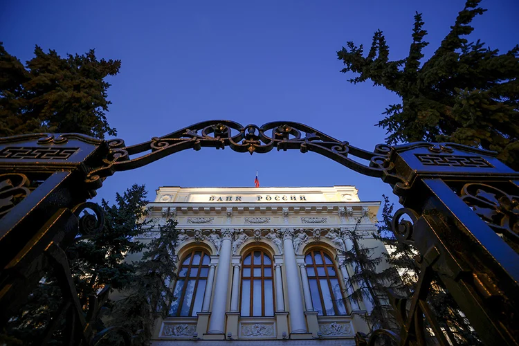 Sede do banco central da Rússia em Moscou (Maxim Shemetov/Reuters)