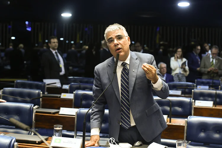 Senador Eduardo Girão (Podemos-CE), no plenário do Senado (Roque de Sá/Agência Senado)