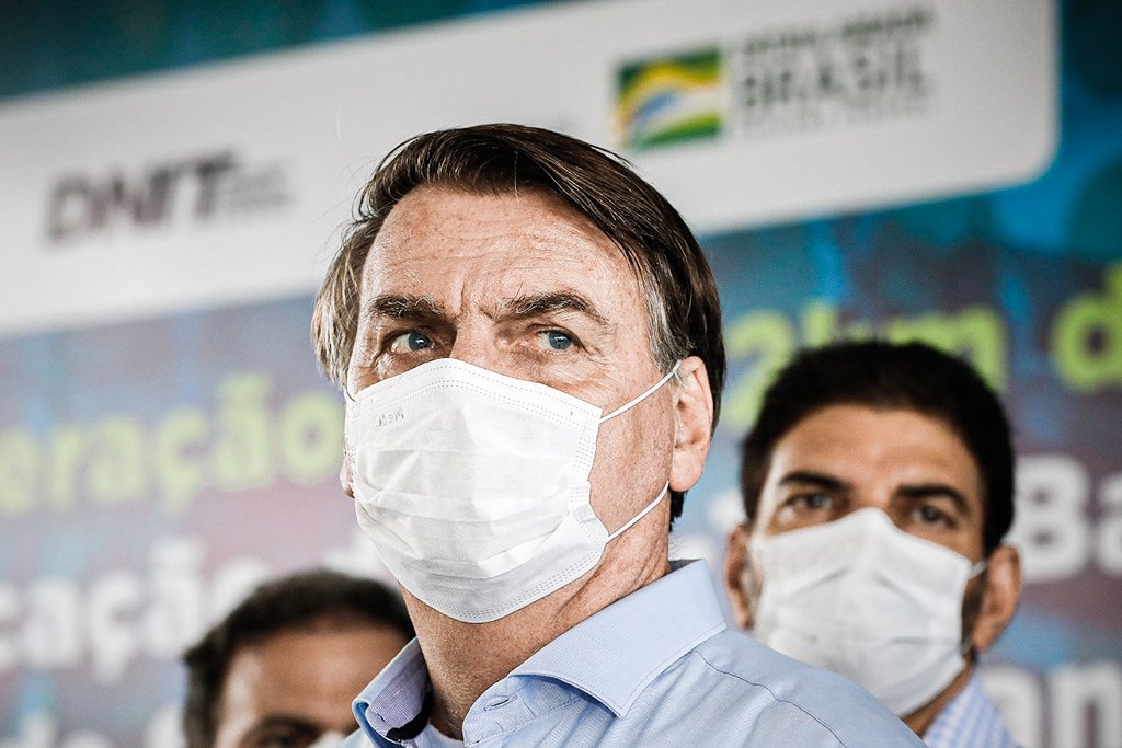 Bolsonaro defende operação no Jacarezinho