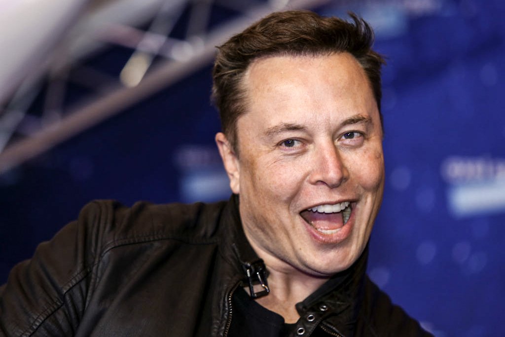 Elon Musk fica US$ 36,2 bilhões mais rico em um único dia