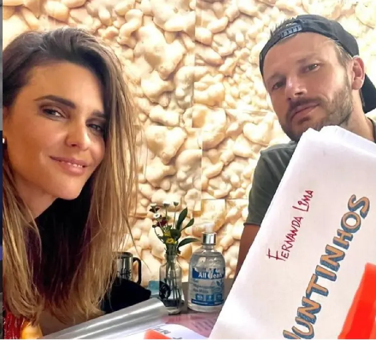 Fernanda Lima e Rodrigo Hilbert: a atração também promete "comida de dar água na boca" (Instragram/@fernandalimaoficial/Reprodução)