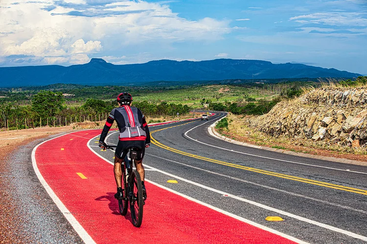 Leilão da rodovia Rio-Valadares: edital prevê construção de ciclovias e desconto no pedágio (Marcos Vergueiro/Secom-MT/Divulgação)