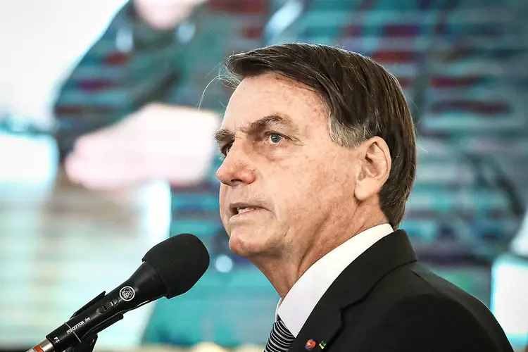 Bolsonaro voltou a reclamar da decisão do Supremo Tribunal Federal, que permitiu que governadores e prefeitos adotassem as medidas que julgam necessárias para conter a doença. (Marcos Corrêa/PR/Flickr)
