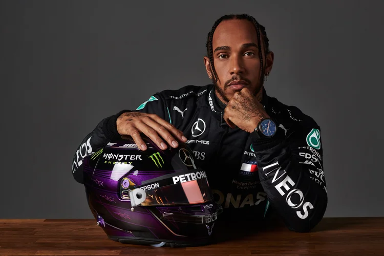 Mercedes: a marca que patrocina a estrela da F1, Lewis Hamilton, lidera o ranking pelo 2° ano consecutivo.  (Mercedes/Divulgação)