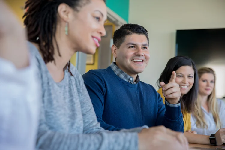 Empresas dos EUA quadruplicam número de latinos em conselhos (Courtney Hale/Getty Images)