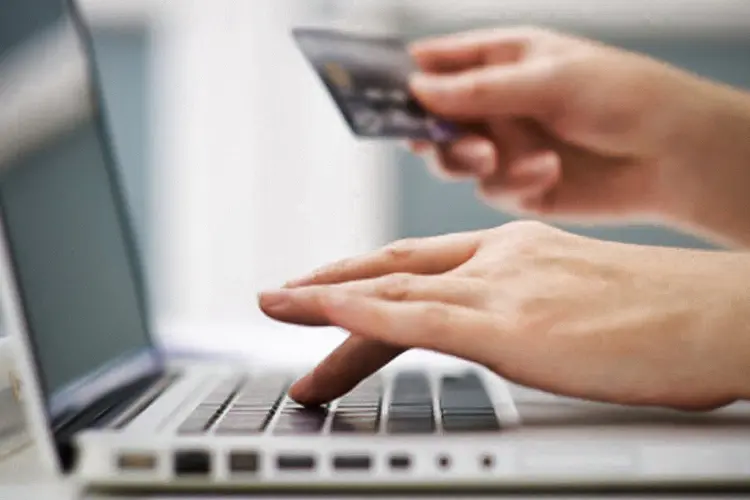 Pagamentos: número limitado de métodos afasta consumidores de compras online (Getty Images/Getty Images)