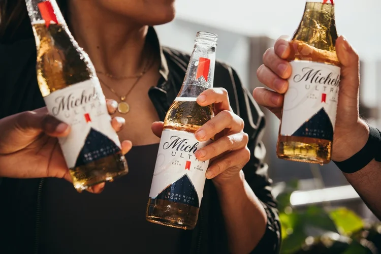 Cerveja 'low carb' é nova aposta da Ambev para público saúdavel (Ambev/Divulgação)
