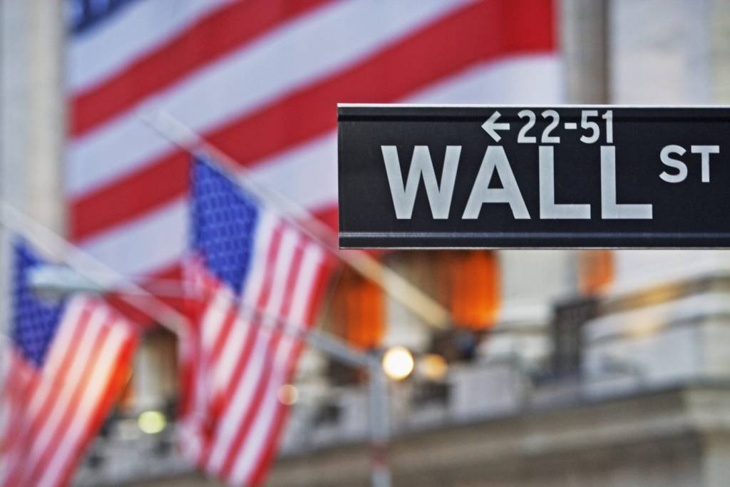 Wall Street: o primeiro semestre de 2022 foi marcado pelos piores retornos para o S&P 500 no período desde a década de 1970 (fotog/Getty Images)