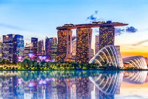 Ações de Singapura batem máxima histórica; Europa e futuros dos EUA operam em alta