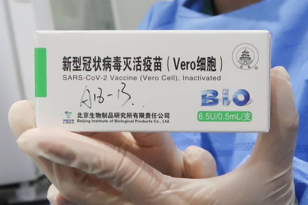 OMS recomenda uso emergencial da vacina chinesa Sinopharm
