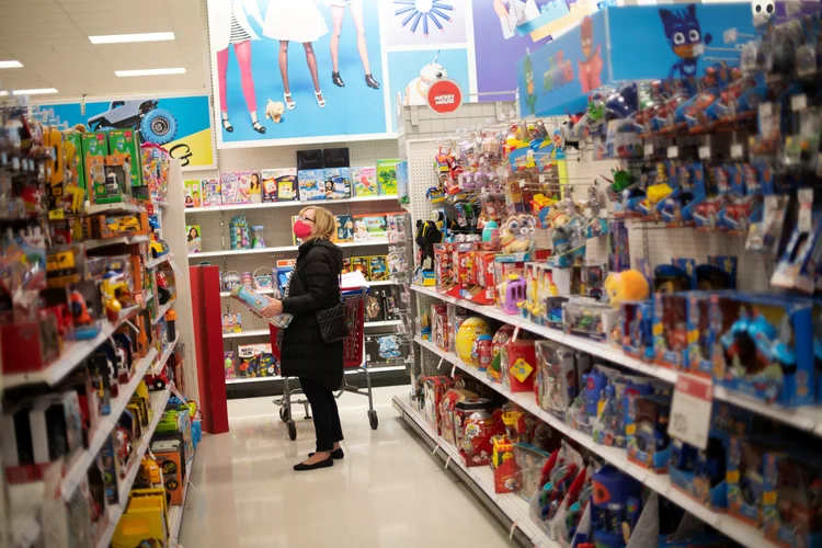 A demanda em meio à reabertura da economia nos Estados Unidos encontrou restrições de oferta (Mark Makela/Reuters)
