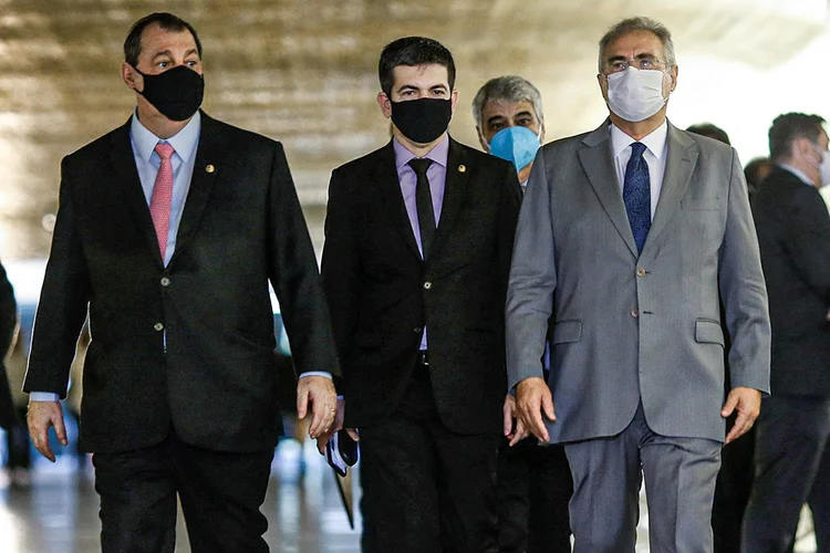 Senadores Omar Aziz, Randolfe Rodrigues e Renan Calheiros, presidente, vice e relator da CPI da Covid, no Senado (Adriano Machado/Reuters)