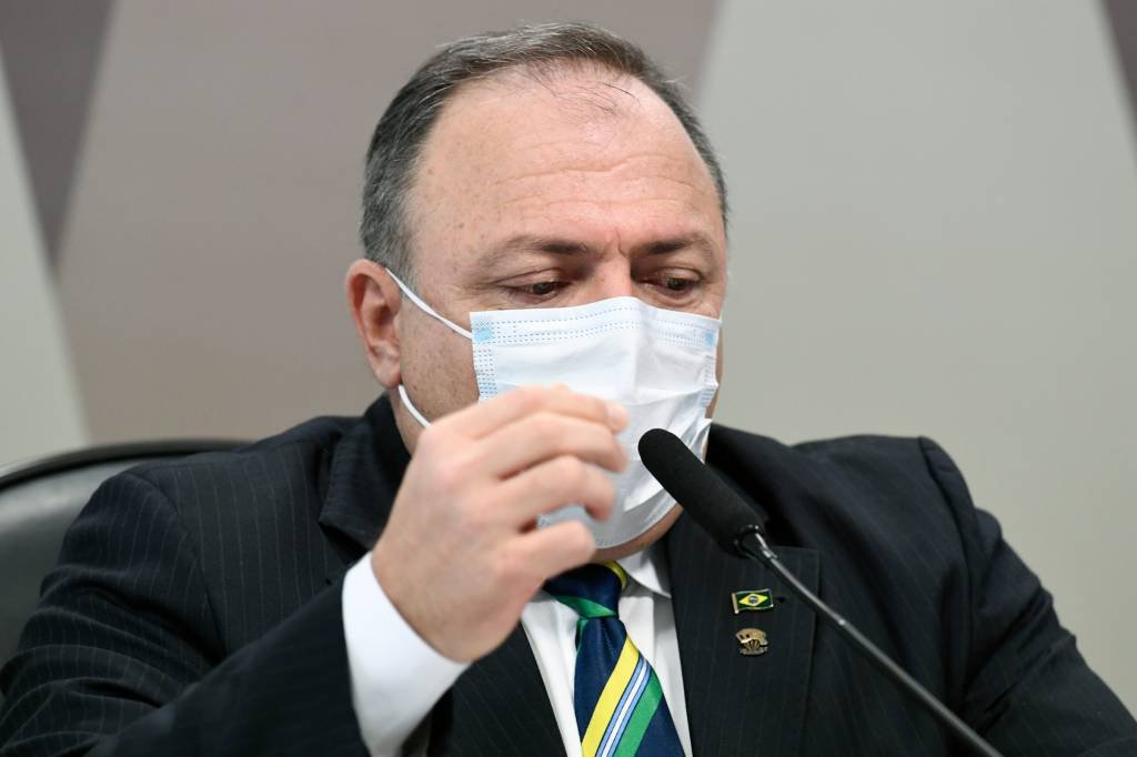 Ex-ministro da Saúde, general Eduardo Pazuello presta depoimento à CPI da Covid (Jefferson Rudy/Agência Senado)