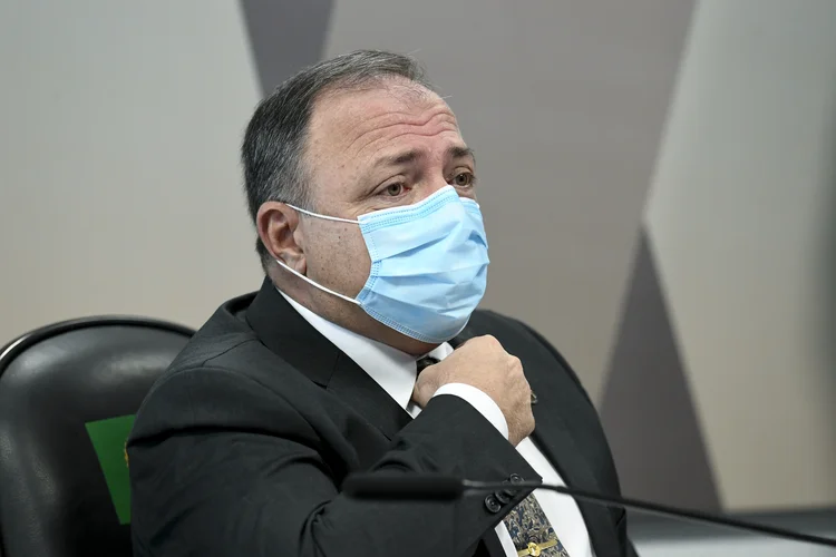 Ex-ministro da Saúde, general Eduardo Pazuello em depoimento à CPI da Covid
 (Jefferson Rudy/Agência Senado)