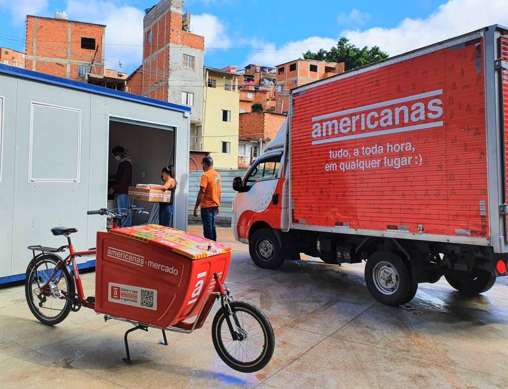 Americanas faz parceria para entregar compras de alimentos em favelas