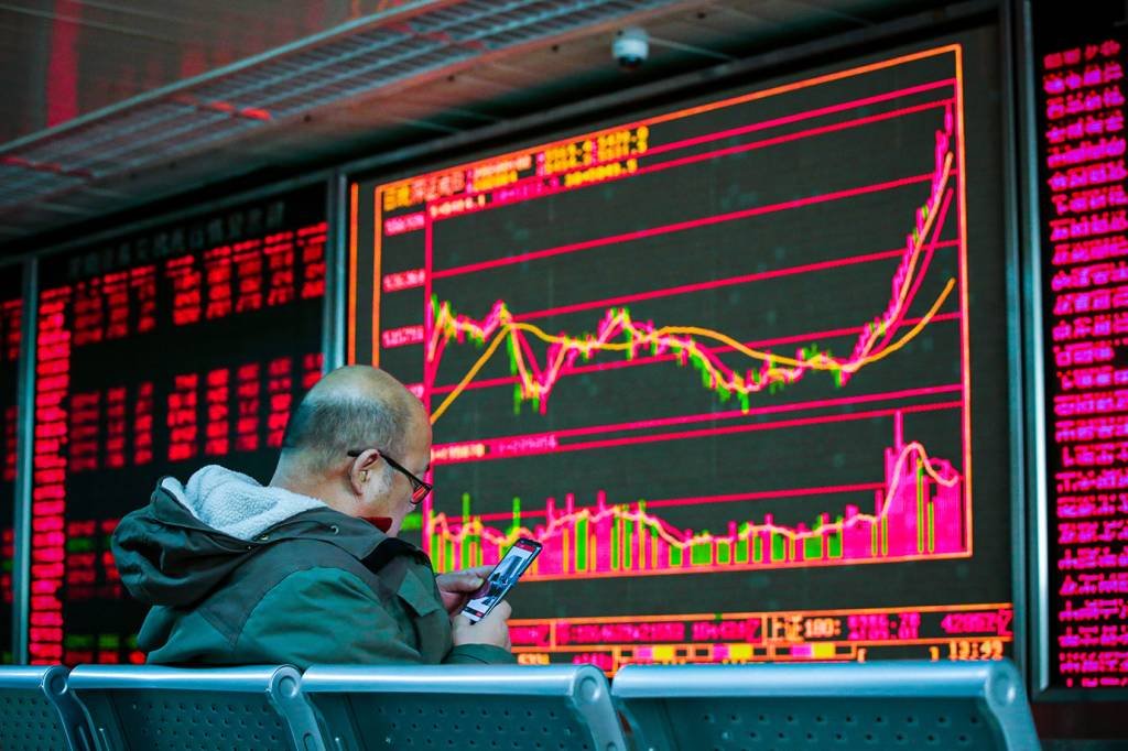 Investidores fogem da China temendo mais riscos que ganhos