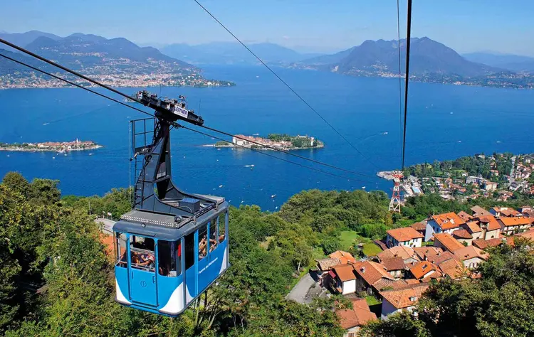 Acidente: teleférico liga o Lago Maggiore, na Itália, a montanha próxima, nos Alpes 
 (Funivia Stresa-Alpino/Divulgação)