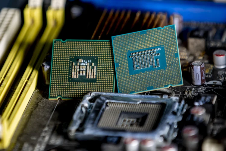 Processadores de computador (Anadolu Agency/Getty Images)