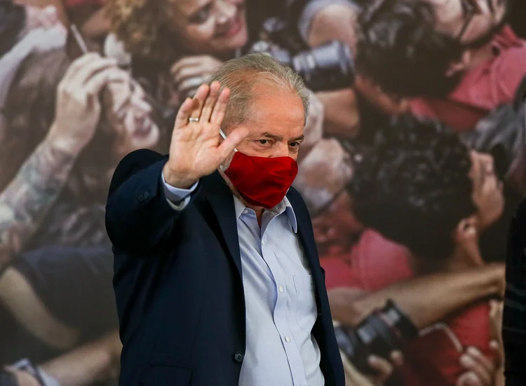 Ex-presidente Luiz Inácio Lula da Silva (PT) voltou a falar à imprensa da estratégia eleitoral de Ciro Gomes (Alexandre Schneider/Getty Images)