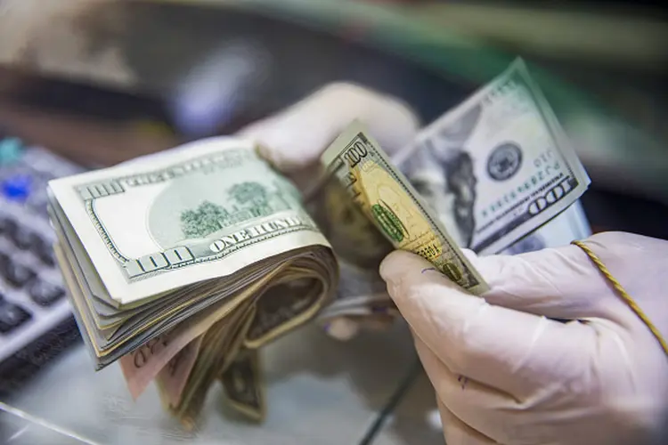 Dólar (Francesca Volpi/Bloomberg via/Getty Images)