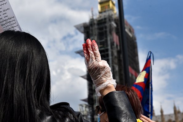 Protestos contra governo militar de Mianmar realizado em Londres no começo deste mês (Matthew Chattle/Barcroft Media via/Getty Images)