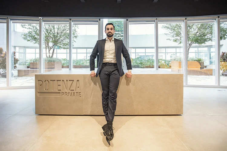 Gabriel Rodrigues, CEO da Potenza: escritório dobrou o valor médio investido por cada cliente (Potenza Investimentos/Divulgação)