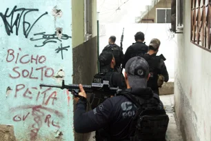 Imagem referente à matéria: Megaoperação no Rio mira líderes do Comando Vermelho na Penha e Alemão