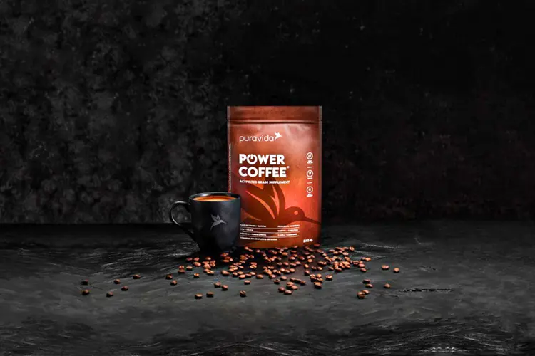 Power Coffee: a bebida com mais de 20 ingredientes promete melhorar o foco.  (PuraVida/Reprodução)