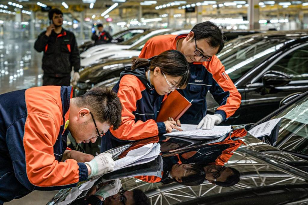 Montadoras asiáticas lideram a corrida por carros elétricos no Brasil –  Money Times