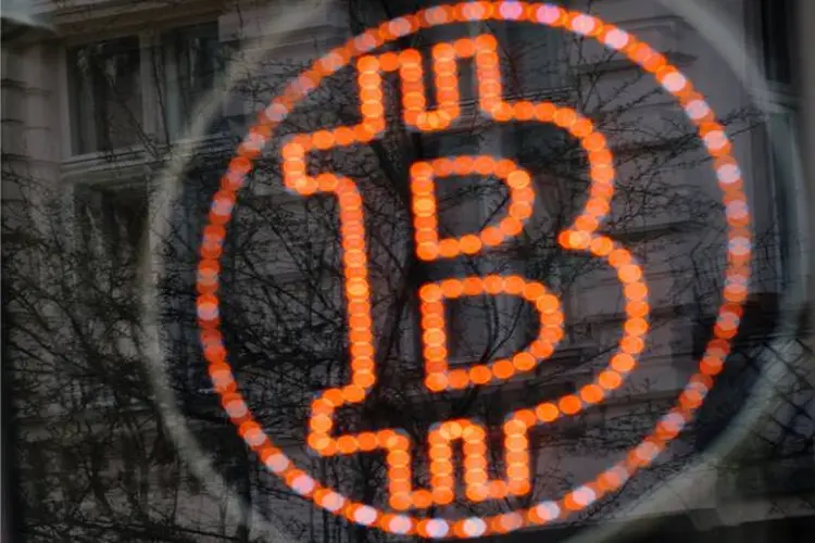 No momento, o bitcoin é negociado por 43.135 dólares (Siegfried Layda/Getty Images)