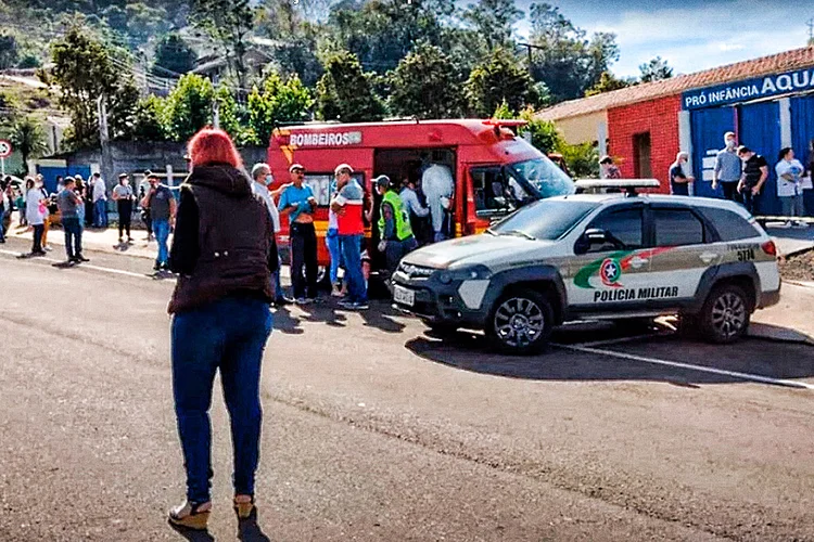 Santa Catarina: conforme a prefeitura, a escola pró-infância Aquarela atende alunos do berçário, até 3 anos (Youtube/Reprodução)